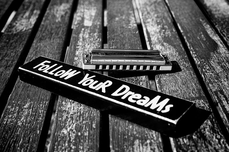 Lastorder73's tweet photo. Story about Blues OUT-TRACKS FOLLOW YOUR DREAMS, countdown to Grammy Awards EP.01 https://t.co/zcOT3946Fo 😎#Blues #story #music #Travel https://t.co/WQTZhlyvBA