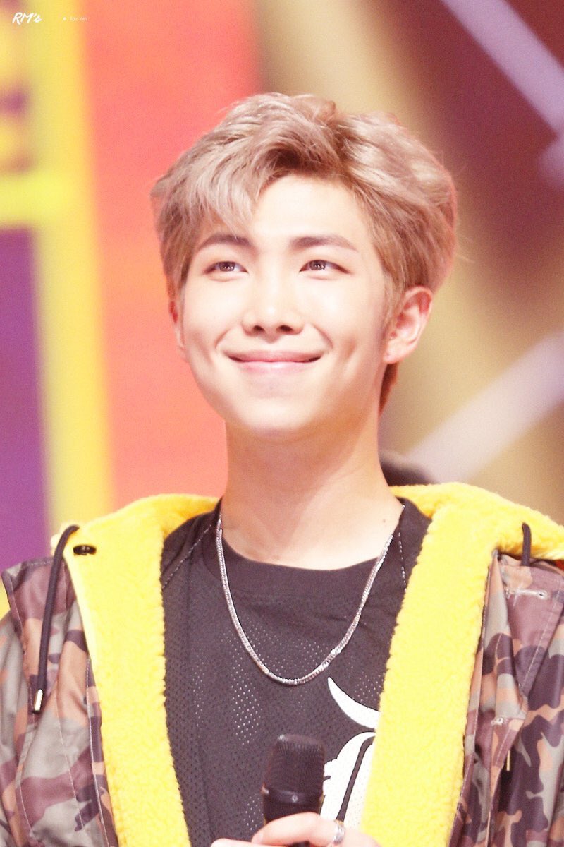 Namjoon pics on Twitter: "his dimples is the best thing in 