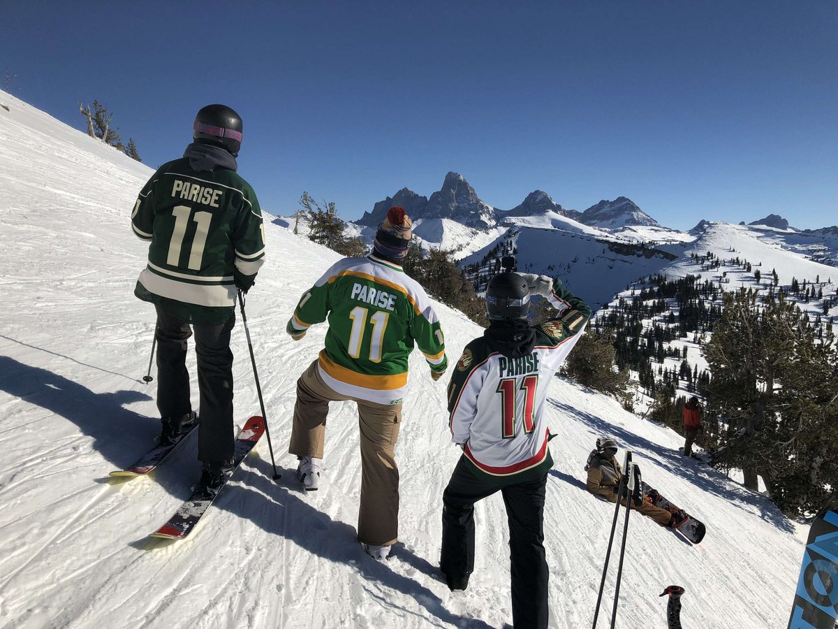 LynnKCarlson's tweet photo. Parise's return has all the boys celebrating on the slopes @mnwild @RussoHockey @BMileskiKFAN @gullicks_eric13 @Chase_knudson2 https://t.co/F7UnPm7X6c