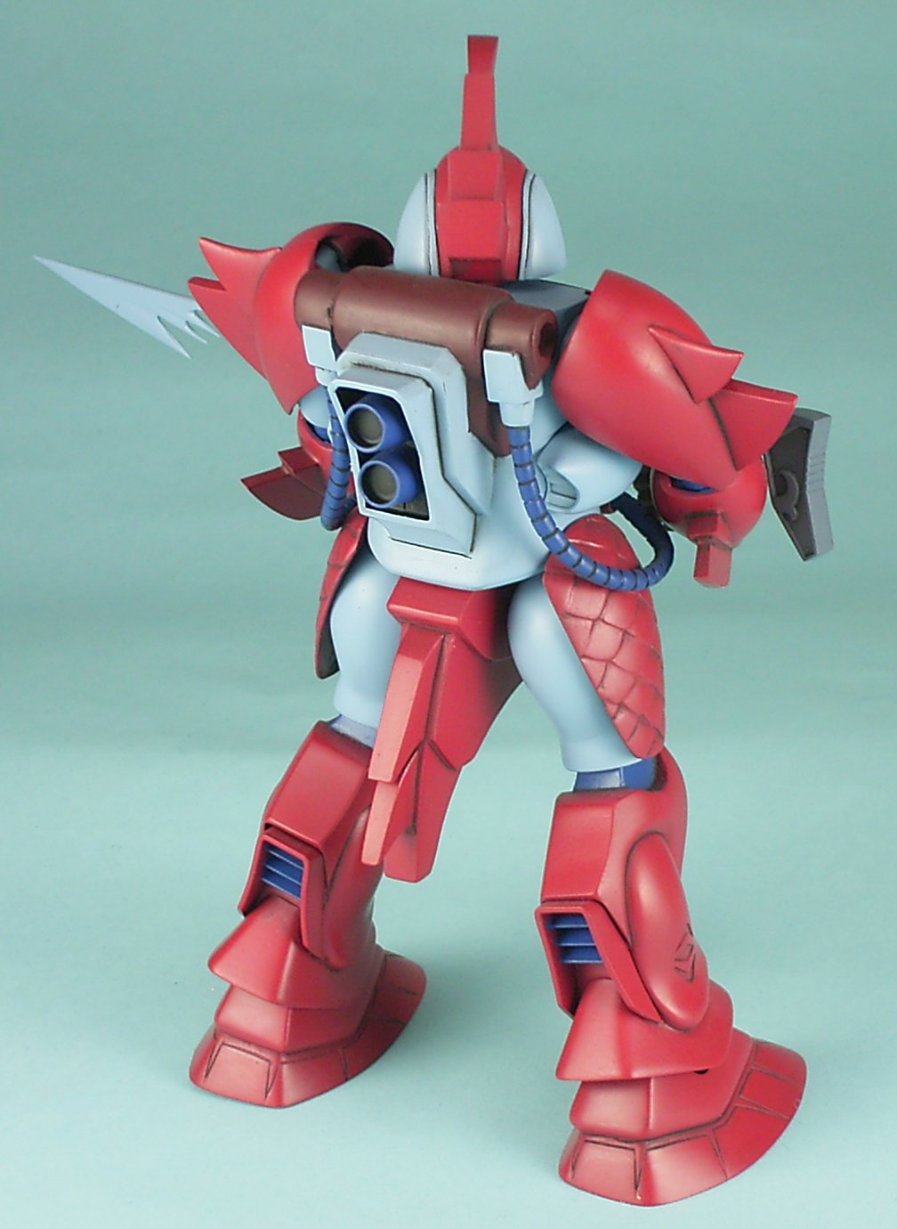 Tranabe ガリアンよりタカラ1 100アゾルバです ジーは発売キャンセルになり 後にldボックスの特典になりましたね 変更点は武器だけですので 原寸図がデュアルマガジンに載ってますし自作してみるのもいいかも