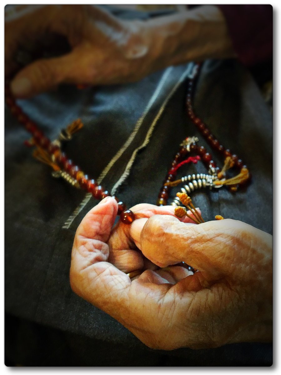 Blogagaini's tweet photo. @AP_Magazine #iPhone6 #PhotoToaster #TibetanPrayerBeads https://t.co/h61pt5hliu