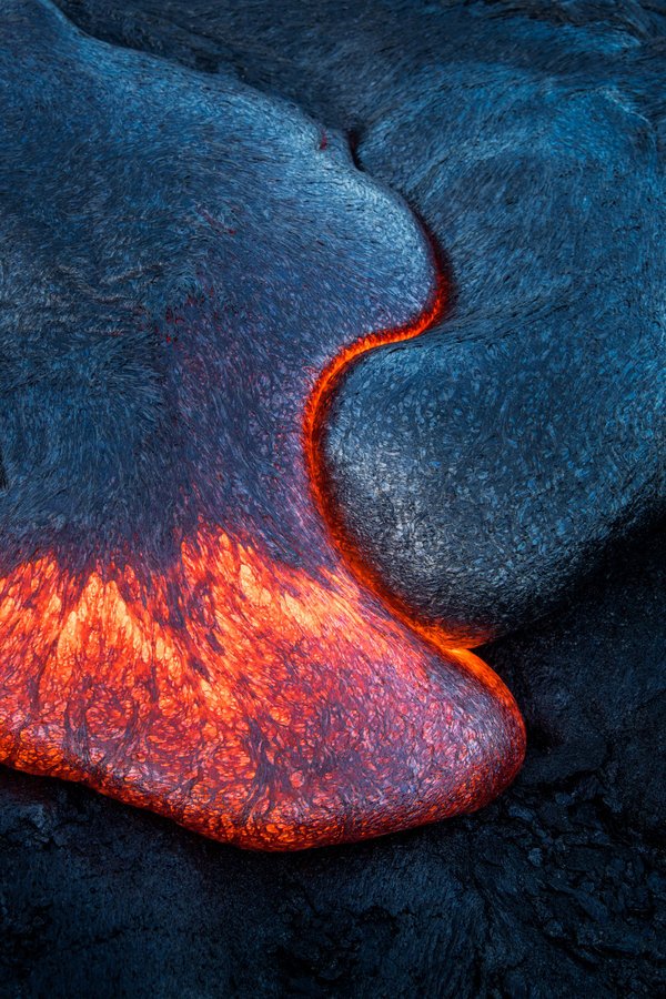 Desktop Wallpaper Lava Flow Of Volcanic Mountains, Hd Image, Picture,  Background, J Fdks