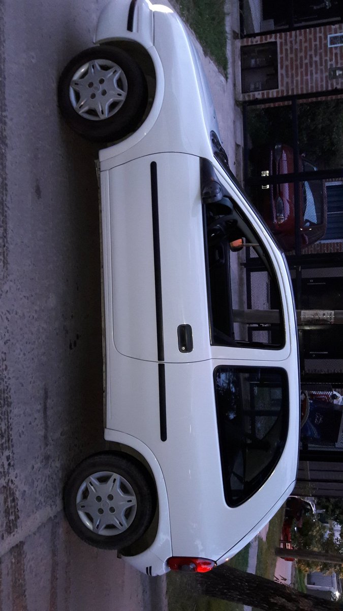 luiisjau's tweet photo. Corsa 2007 ,1.6 N ,excelente estado ! Se vende !! https://t.co/Ljdx5L4FSR