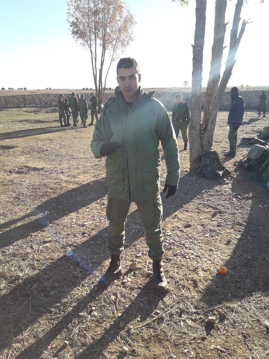 rachdimohamed9's tweet image. اليوم جندي البحرية وغدا لا احد يعلم