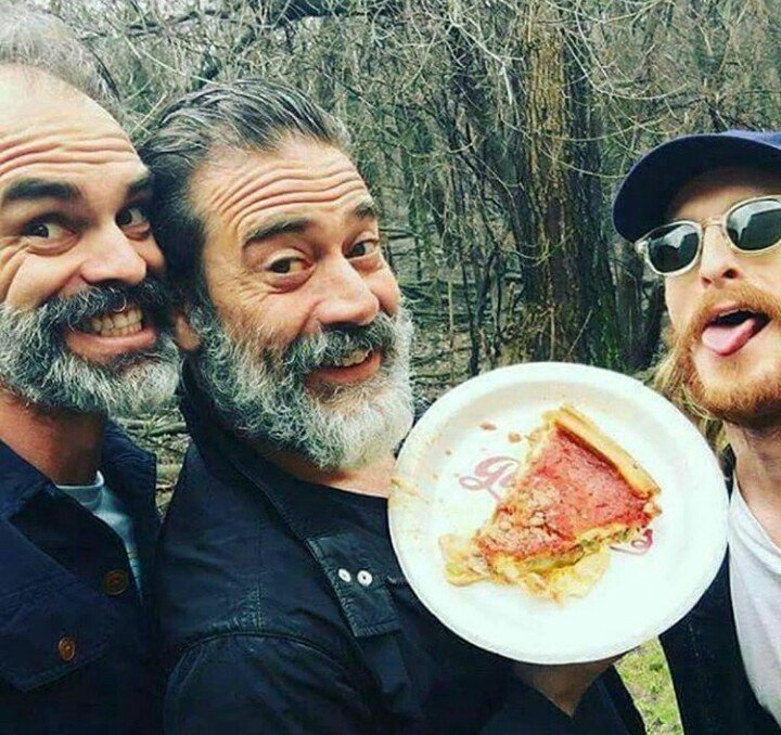 Hello ✌😘💪

<a href="/StevenOgg/">Steven Ogg</a> <a href="/JDMorgan/">Jeffrey Dean Morgan</a> <a href="/austin_amelio/">Austin Amelio</a>