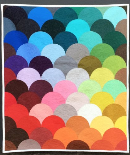 While our recent focus has been on the Thomas Fire Quilt project, we don't want to miss what's going on in the rest of the quilting world. Did you know Latiifah Saafir is curating an exhibit at Road 2018 called Expanding Tradition?