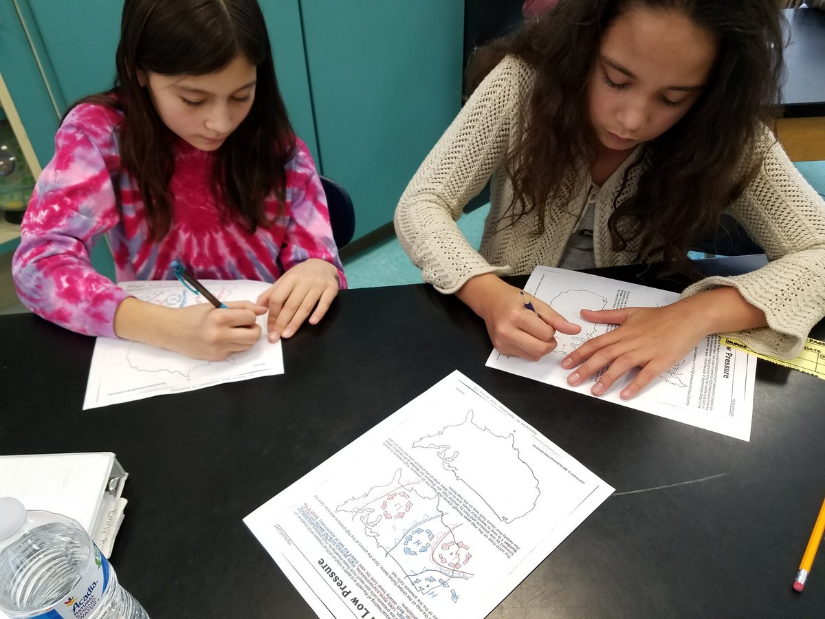 MrsAllisonsView's tweet photo. Revisiting weather concepts from our learning in December, AND adding a weather forecasting layer. Students are intent on figuring out "tomorrow's" weather! #smspride #tomorrowsweather #Team6White https://t.co/zaDLgiv1Xb