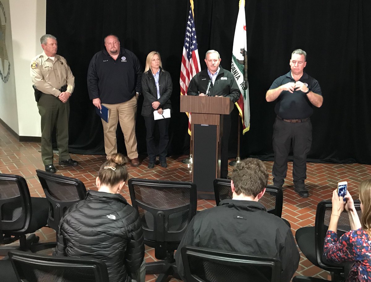 Cal_OES's tweet photo. Local, State and Federal leaders brief the media and public on #ThomasFire  recovery, including a Major Disaster Declaration by President Trump https://t.co/9oaHWlapod