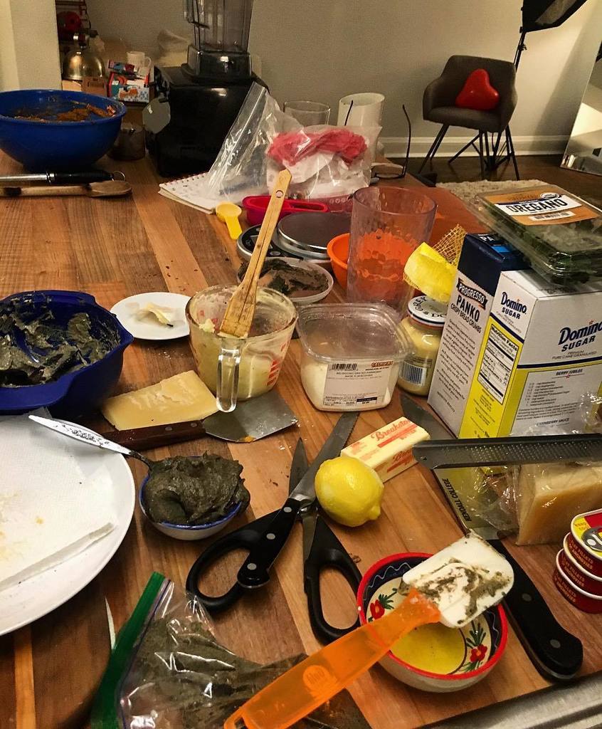 amandafreitag's tweet photo. Recipe testing with @lauren_b_rad fun, but messy!! Some great stuff in the works! #cooking #inspired #2018recipes #thechefnextdoor #radtag #backinthesaddle #salt #seasoning #keepitsimple #cheflife https://t.co/R5HrpZUUqt https://t.co/V0uPlmwOaW