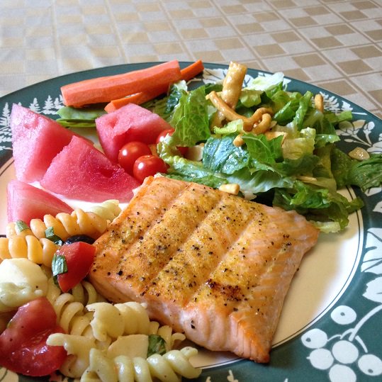 LifestyleSoln's tweet photo. Losing weight is a frequent #NewYearsResolution
See my 20 Simple Tips to Lose Weight that will help you #LoseWeight
https://t.co/z6v49VLSj2 https://t.co/c0O7EydUi7