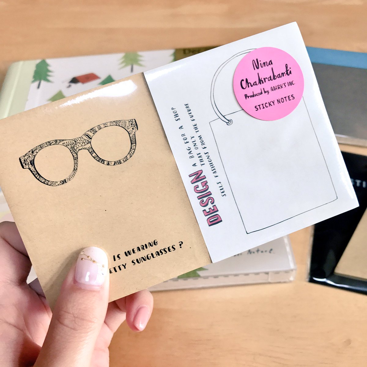 文具女子博 7月に名古屋で開催 V Tvittere 年始と言えば 福袋 O と言うことで 文房具屋さんへ行って見つけた マークス の福袋を購入しました これだけ入って なんと1000円 福袋は 開ける時のワクワク感が楽しいですよね 付箋もマステもおしゃれで