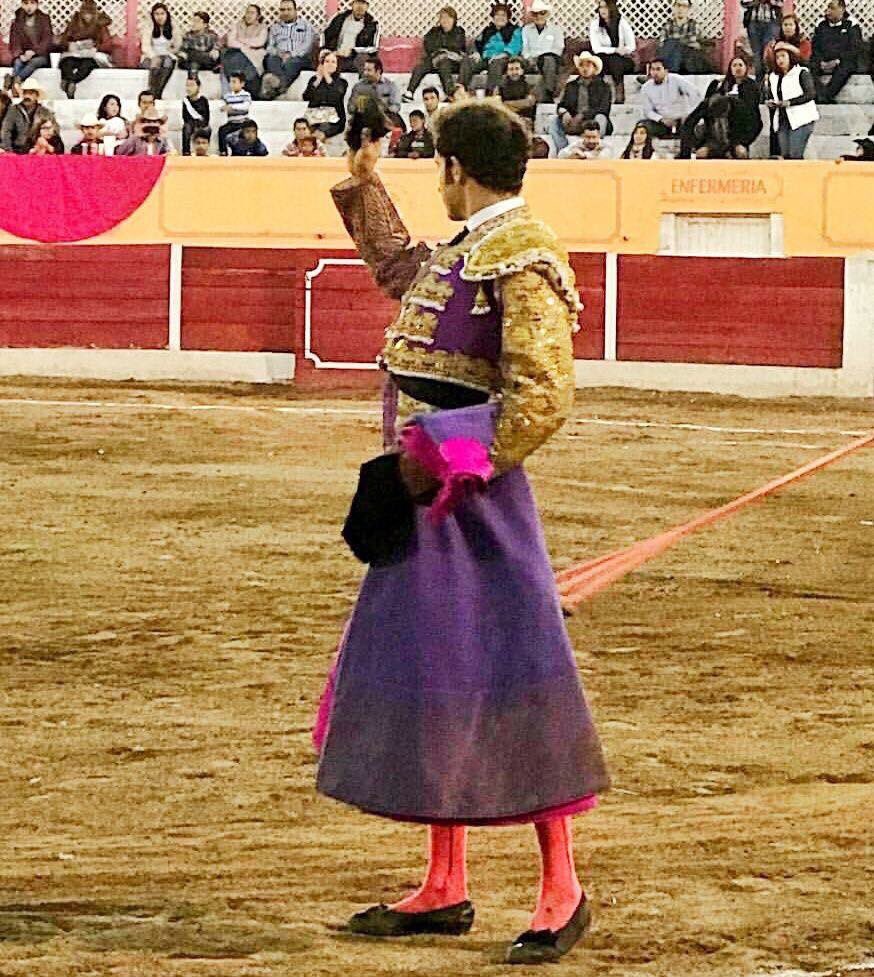 Ayer en Durango, Corrida mixta reses de Corlomé y <a href="/6JoseGarfias6/">Ganaderia J. Garfias</a> para Arturo <a href="/arttSaldivar/">Arturo Saldivar</a> oreja/palmas Luis Miguel Castrillón <a href="/ToreroLMC/">Luis Miguel Castrillón</a> palmas/palmas y el novillero <a href="/GilioArturo/">Arturo Gilio</a> vuelta/silencio #RadioFaena