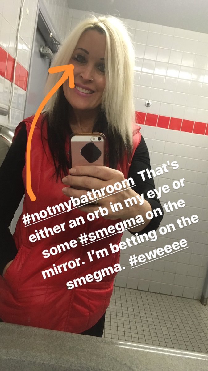 oldclothes4sale's tweet photo. #notmybathroom Thatโs either an orb in my eye or some #smegma on the mirror. Iโm betting on the smegma. #eweeee #bathroommirrorselfie https://t.co/pEkLWQ6MFI