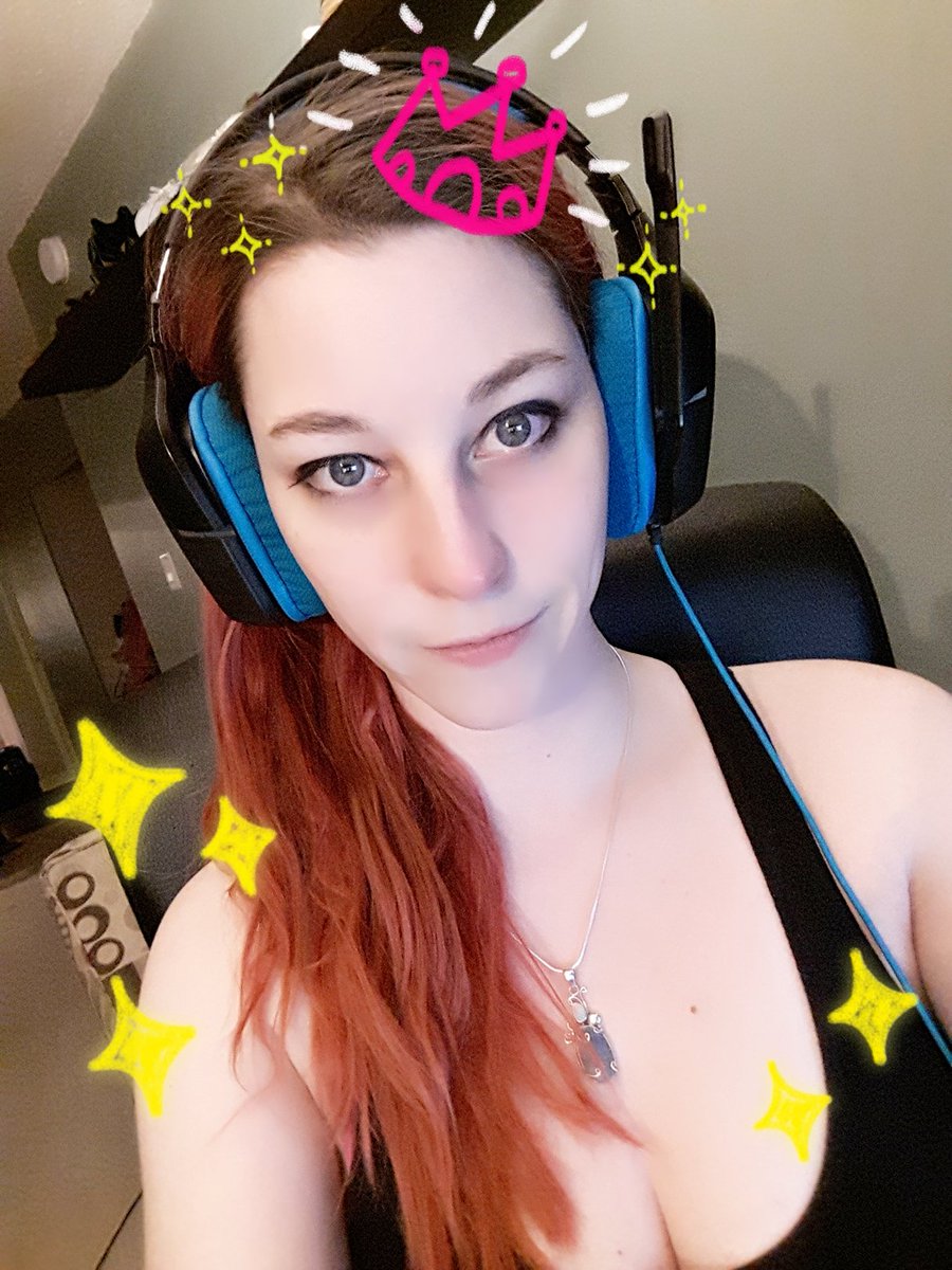 LilyyMilk's tweet photo. Going live with some @PlayDauntless at 7:30PM PST
https://t.co/LOBJXpdFwk
#stream #twitch #gamergirl #cosplaygirl #kasplays #streamer #twitchgirl #vanstreamer #canada #behemoth #cosplay #dauntless https://t.co/NsRBtWDbLQ