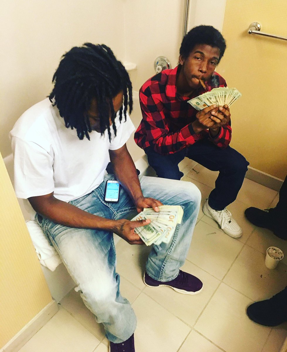 youngproblem51's tweet image. 