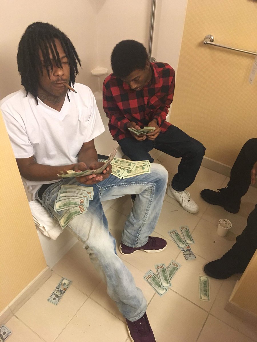 youngproblem51's tweet image. 