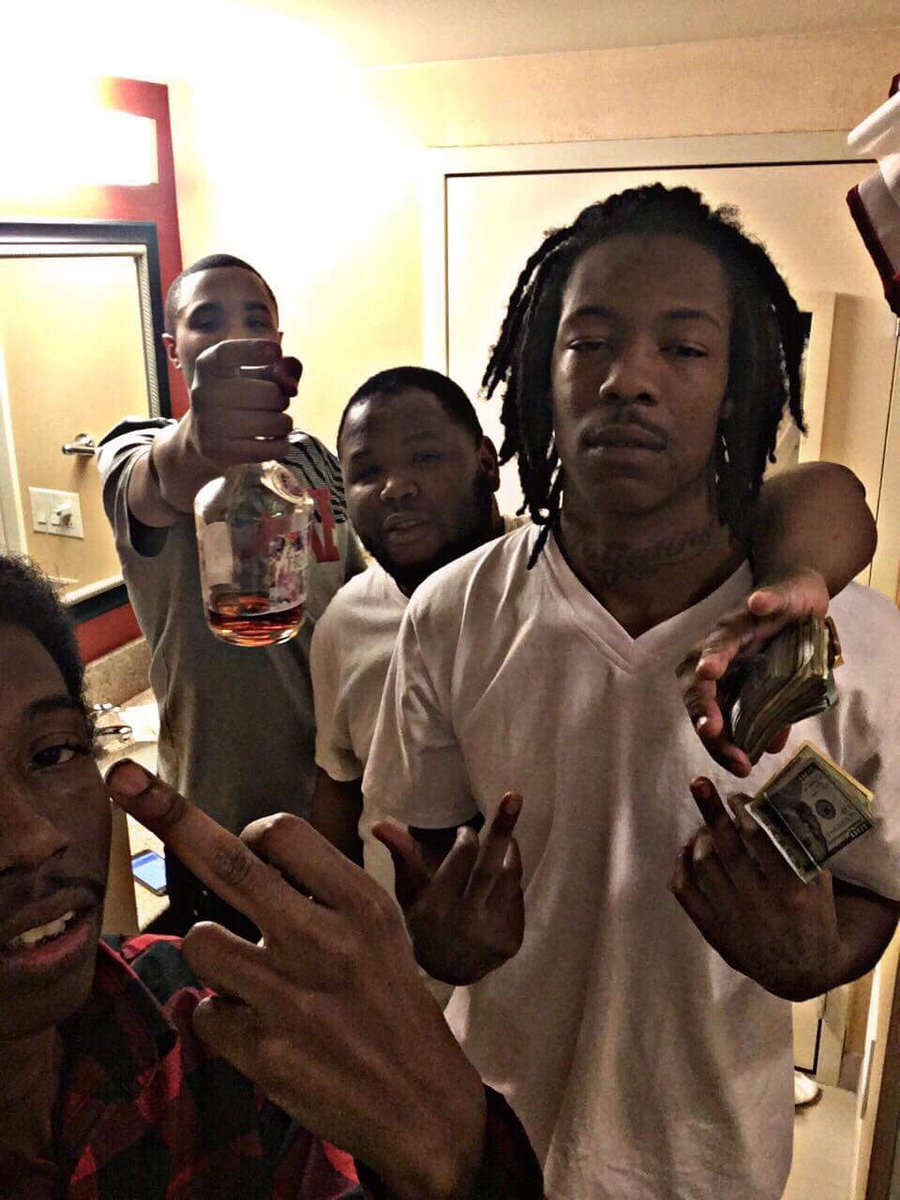 youngproblem51's tweet image. 