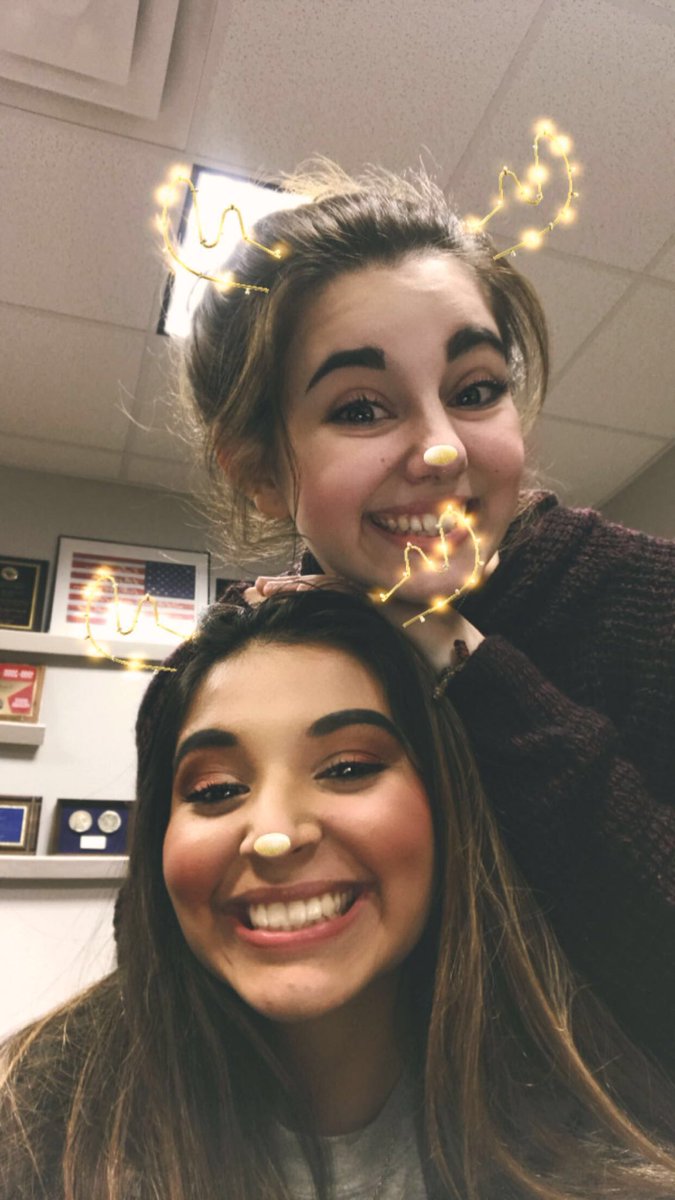 PineapplePayton's tweet photo. God always sends us little blessings... little did I know mine would be in the shape of a best friend❤️ much love for my crazy other half @SophiaMorales15 https://t.co/ToBp29yruS