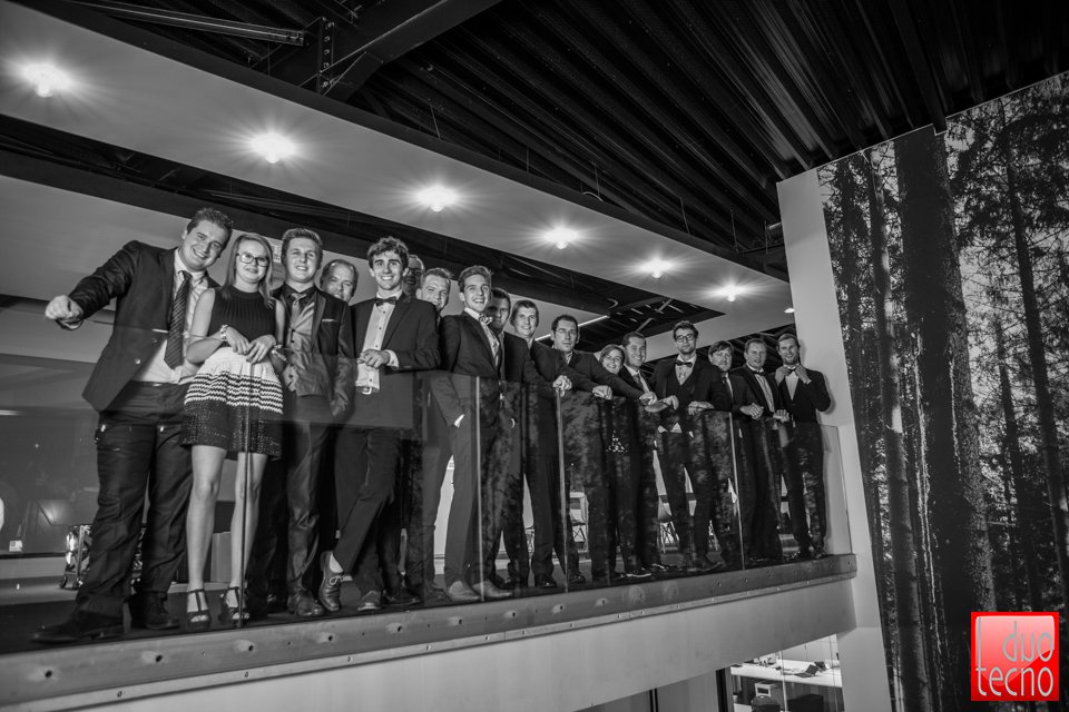 Wij zoeken:
- Service Engineer Vlaanderen
- Service Engineer Wallonië (FR)
- Engineer ontwikkelaar
- Geboren verkoper (Regio Oudenaarde)
- Productiemedewerker
Gedetailleerde vacatures: duotecno.be/nl/jobs.

Neem contact op: +32496282628 of mail naar jobs@duotecno.be.