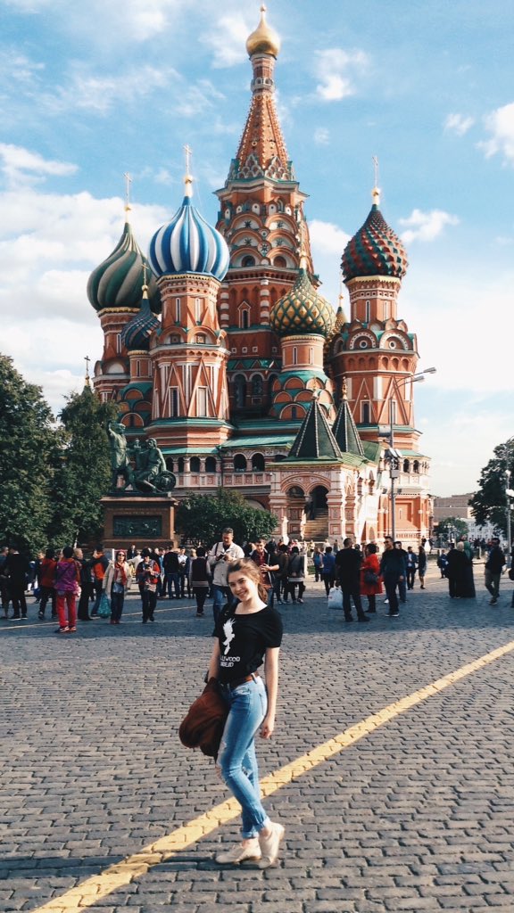 KateBog's tweet photo. безумно люблю осень❣ https://t.co/bOs0MlVWLb