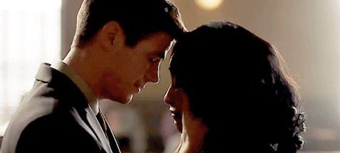 mspurple360's tweet photo. 😭🤧I’m trying to hold my breath.... #WestAllen #TheFlash #imunstable https://t.co/Ii6RZM9bGM