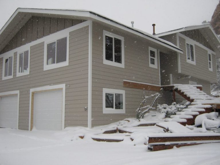 Is Your Garage Door Suffering From Winter Problems?

Here are the most common garage door problems during winter and what you need to do to deal with them the best way.

garage-door.com/is-your-garage…