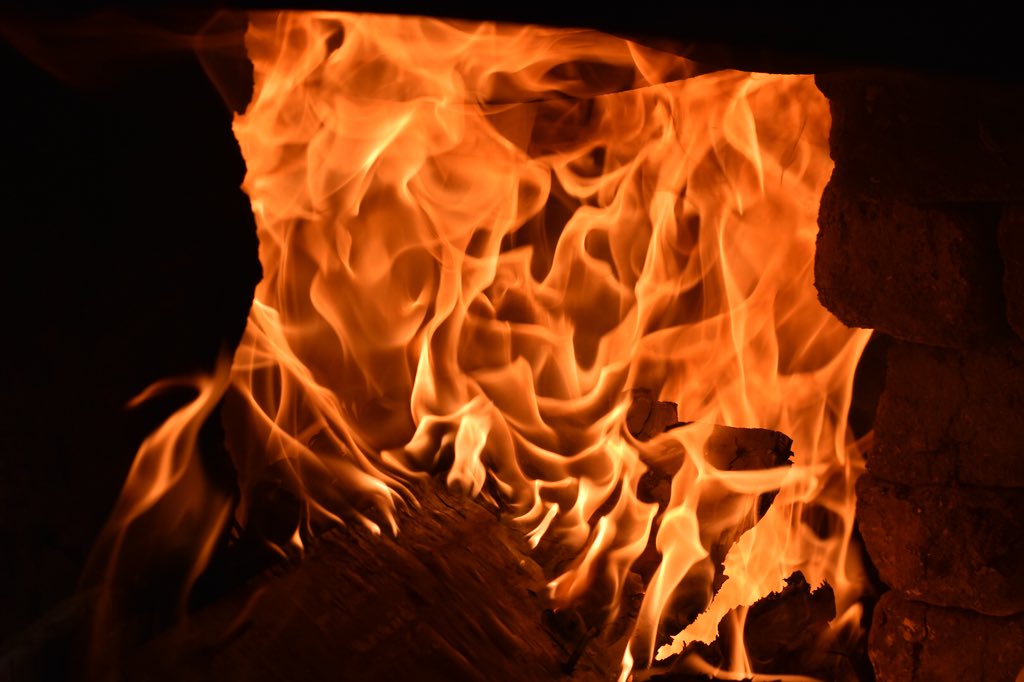 kan_bykan's tweet photo. Lucifer

Let me tempt you
Use you
Crease you
I am the reason of all sins
Forget the light 
Embrace me
Remember me in you 

#poetry #micropoetry #poet #photography #Lucifer #instinctart_k #poem #twitterpoet #fire #flamesofhell #writing #creativity #Dark https://t.co/TgCV0Cc6N9