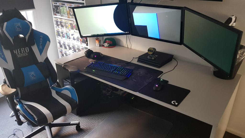 LogitechG_ANZ's tweet photo. Not ready to go back to work? Us too... 

We'd prefer to stay home and game with this rig. 

Thanks, Steve! 
#ItsAllG https://t.co/FISEDg0eAW