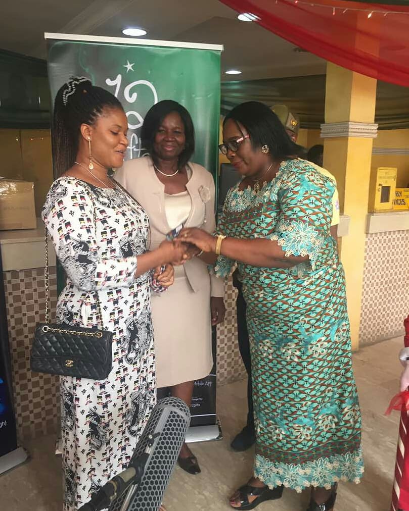 NIPOSTHQ's tweet photo. VIVIAN ORJI  🎊🎉🎊THE WINNER OF N250,000 CASH PRIZE in the #12GiftsNIPOST 1st Draw received her PRIZE TODAY!!! 💱💸💷💶💴💵💰💰
.
.
You too can WIN BIG ! 💰💰 .
.
Visit https://t.co/XDgWTypKzx OR DOWNLOAD THE 12gifts App or *389*112# https://t.co/ITMgBP3N2n
