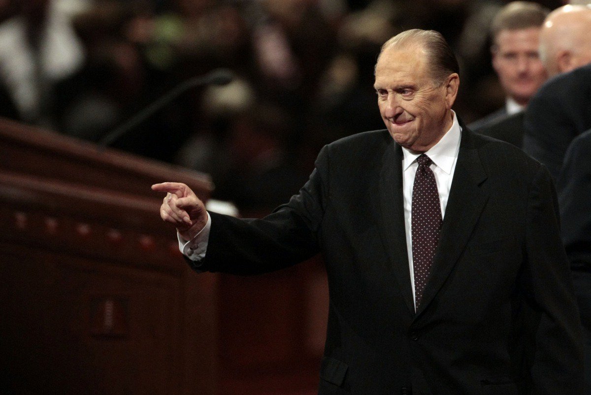 President Thomas S. Monson, 16th prophet of the LDS Church, dies after a lifetime spent going 'to the rescue': deseretnews.com/article/900006… #LDS #Mormon
