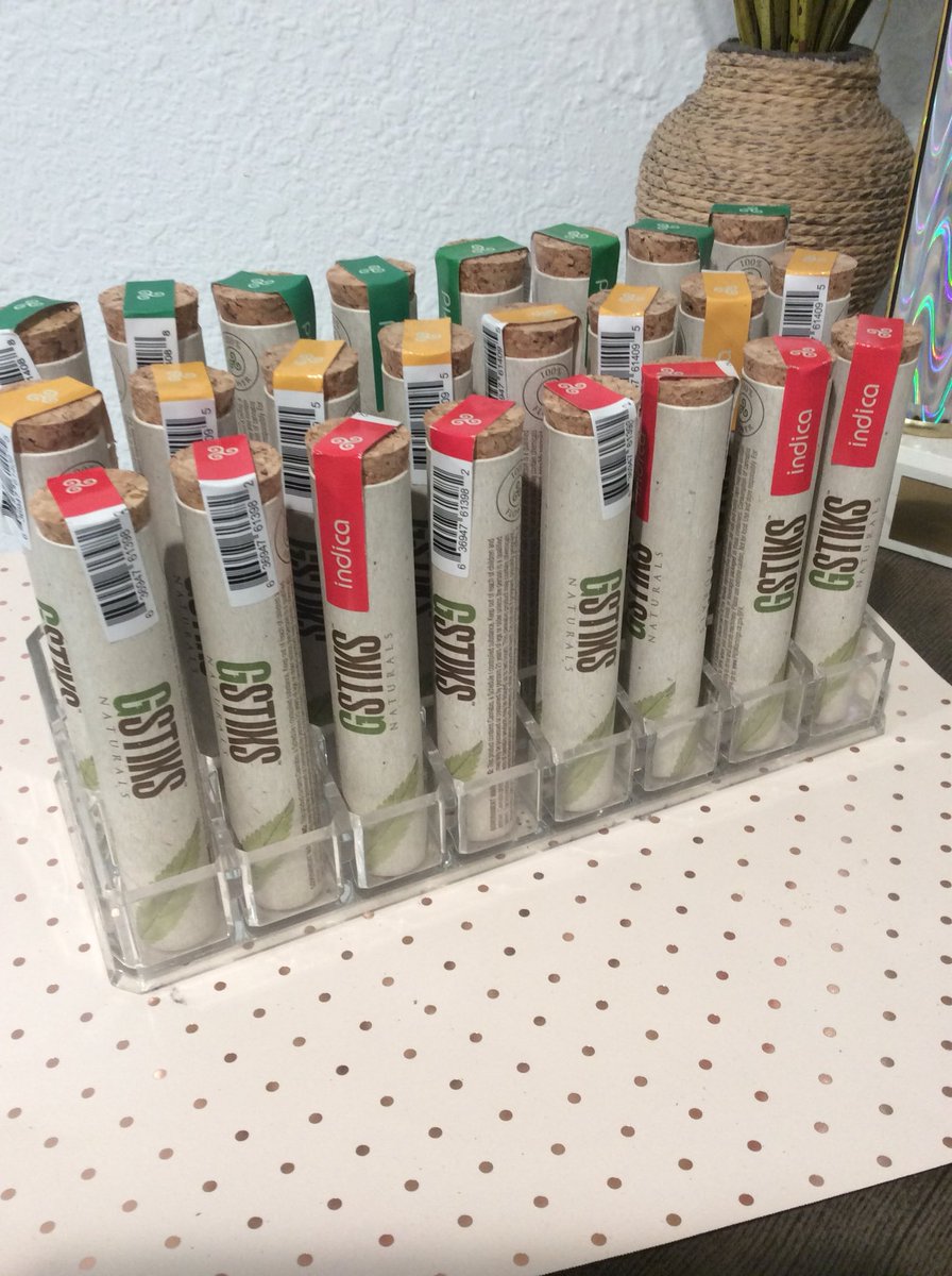 Trevi420's tweet photo. Gstiks Naturals🍃Indica,Sativa,Hybrid🍃 #CannabisCommunity #thc #infused #highlife https://t.co/McbfcrNfrb