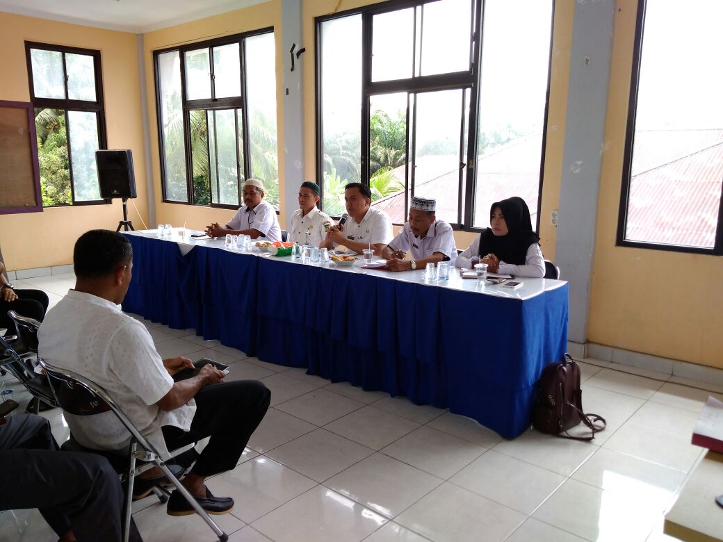 MrYoesoef's tweet photo. Rakor evaluasi dan perencanaan 2018 bersama camat tapung hilir,sekcam,kuptd,kades sekecamatan tapung hilir
@jokowi @EkoSandjojo @fachrilabalado @KemenDesa @anwsanusi @tppindonesia @Adrianto71 @SherlyArianty @irmankalampayan @Nahara_ST @wendymoretha https://t.co/Dg9VN4MVcd