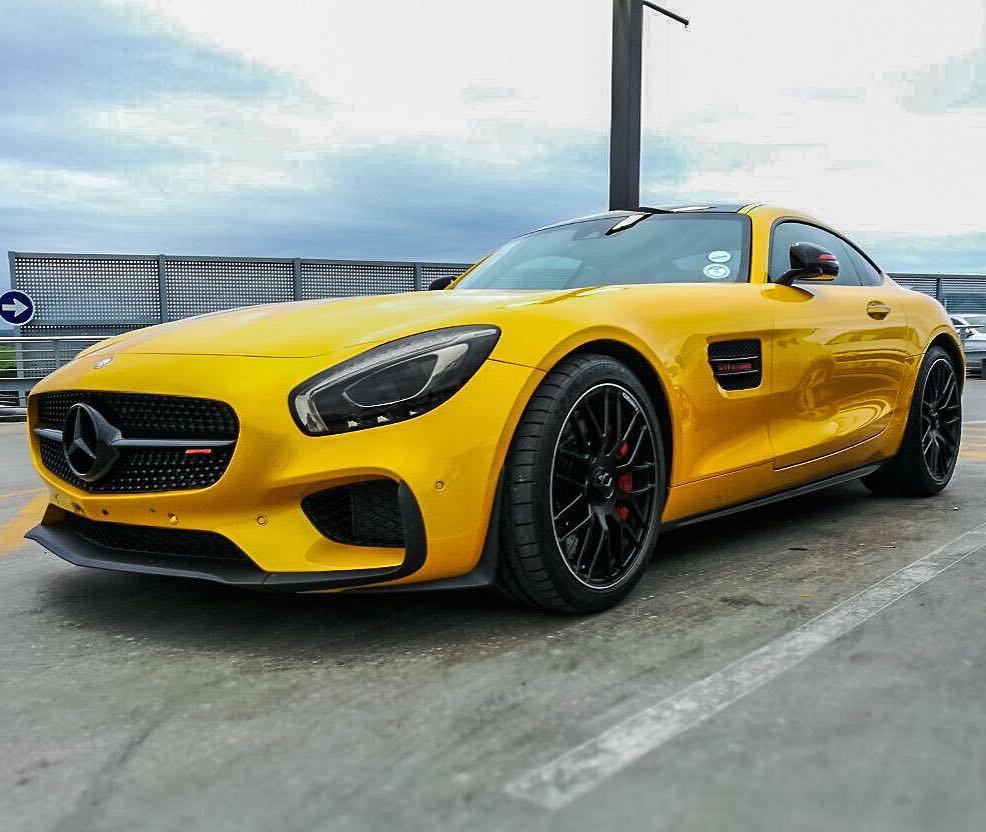 Zero2Turbo's tweet photo. Solar beam spec on point ๐| Nice spot and capture by @lappieszanman | #ExoticSpotSA #Zero2Turbo #SouthAfrica #MercedesAMG #GTS #SolarbeamYellow https://t.co/Y8IwHuniaI
