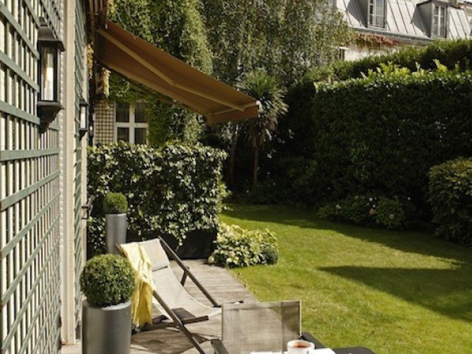 relaischristine's tweet photo. The Relais Christine among the favorite Parisian hotels of @CNTraveler! #paris #boutiquehotel #exclusivehotel #saintgermaindesprés #jmak #slh #uniqueinparis #leftbankhome #goldlist2018
https://t.co/YLNhBcKRqN https://t.co/kqh3Hc5Rbr