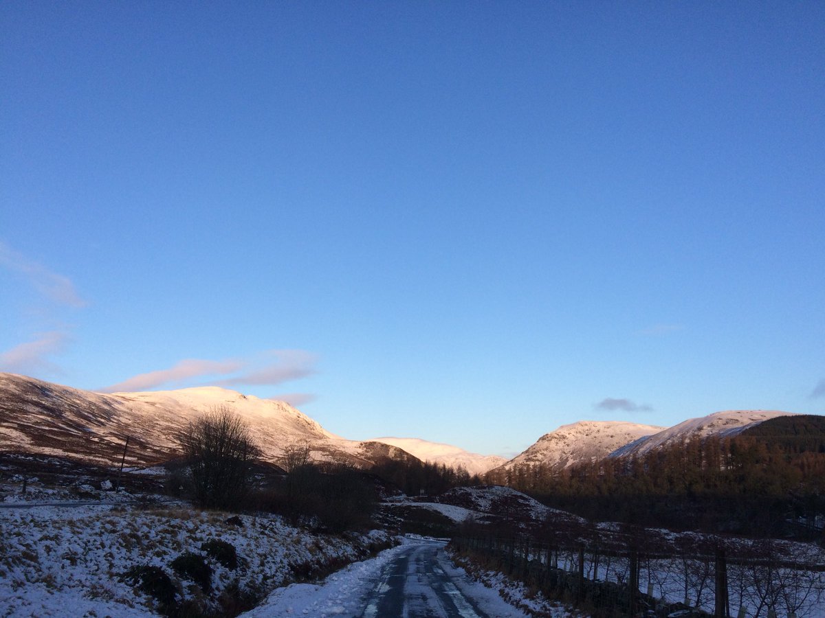 This morning, 10 mins from base! #smaglen #perthshire #bluesky #snow #4x4 imagine  this in the summer in a #mgb #mgmidget