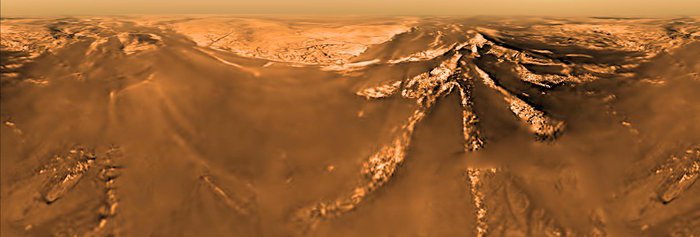 esascience's tweet photo. Our most viewed #ImageOfTheWeek in 2017 was Huygen’s view of Titan from 2005 – you can’t beat a classic! Closely followed by astronomer @peachastro ’s superb image of Jupiter &amp; @ESAHerschel's stunning view of a complex star-formation region. Full archive: https://t.co/LCnJiAWUv5 https://t.co/vqeAp72X8Q
