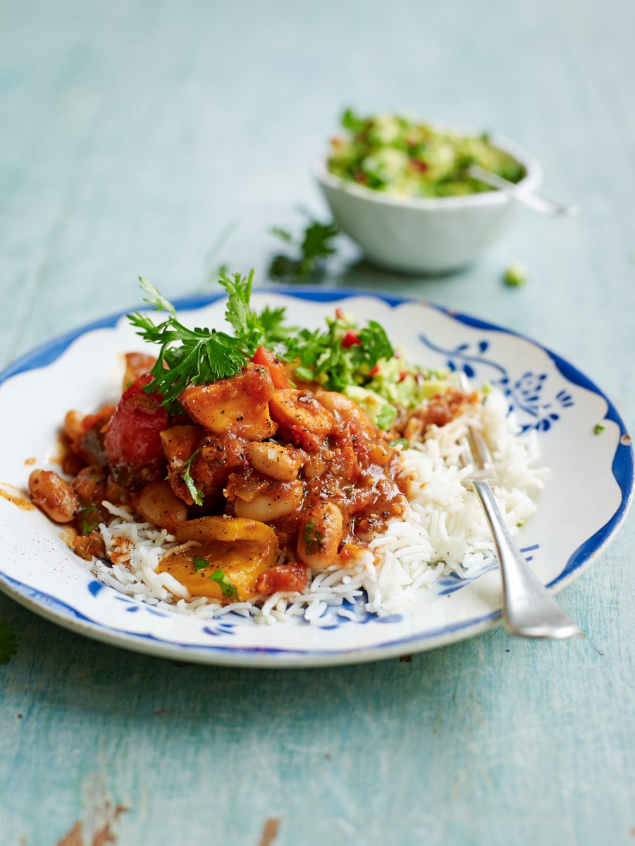 jamieoliver's tweet photo. Giving #Veganuary a go this January or just cutting back a bit on meat &amp; dairy after the festive period? We've got masses of tasty vegan recipes packed full of the good stuff! https://t.co/G1si69OPxE https://t.co/0eNl8a6TpV