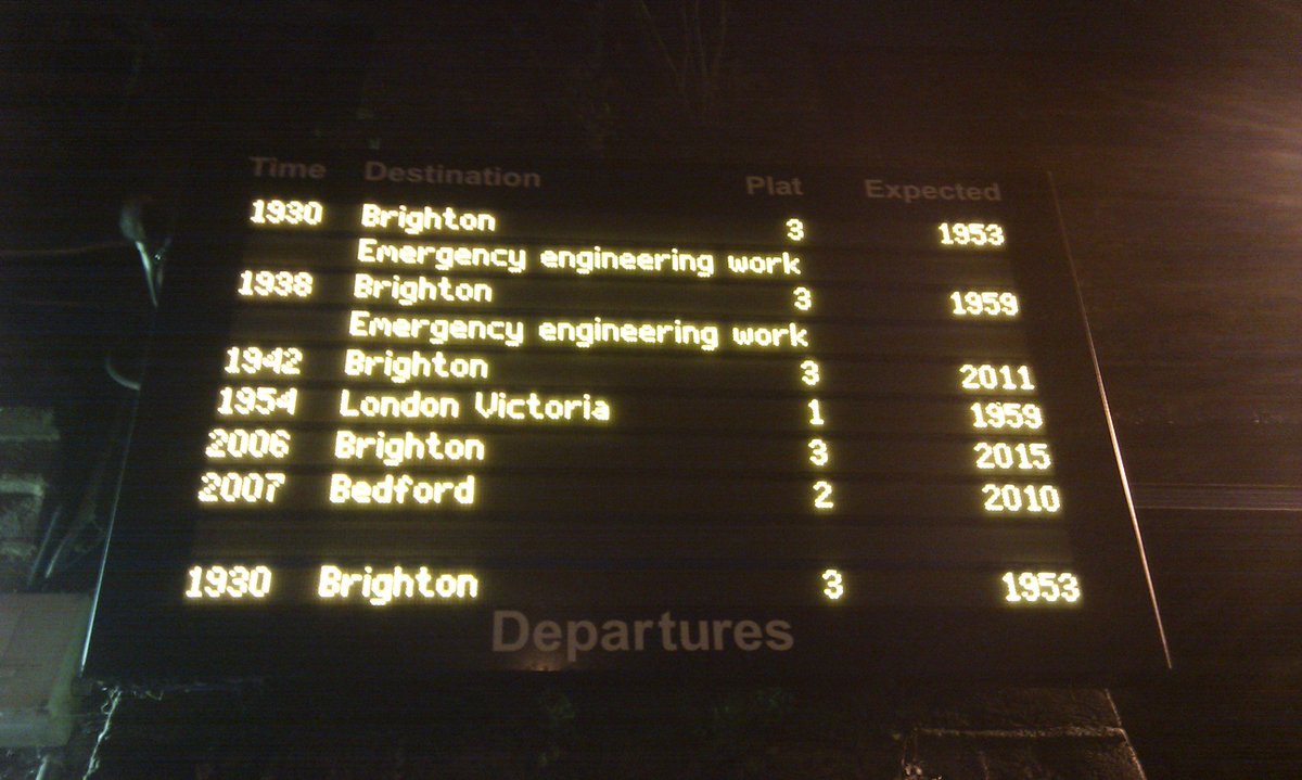 WithdeanLabour's tweet image. Not especially arranged - just an average night at #PrestonPark under the #RailFail of Tory privatisation. All trains delayed or cancelled. Even trains only coming one stop from #Brighton were delayed. Returning our railways to public ownership can't come a moment too soon here.
