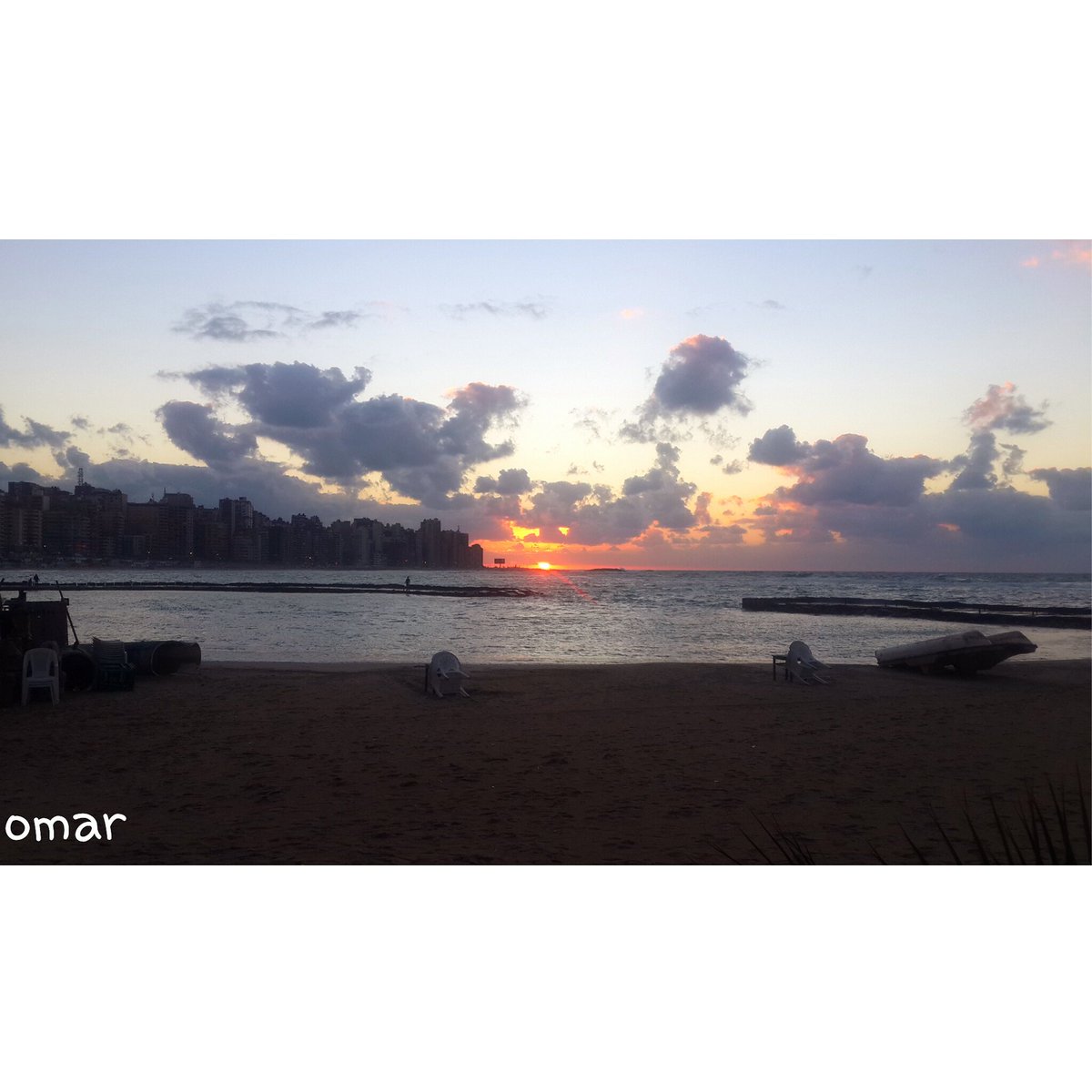 OmaR_aBdl_WaHaB's tweet photo. احدي لحظات الغروب❤
بموبايلي
#mobile_graphy https://t.co/D1HFvwuM9r