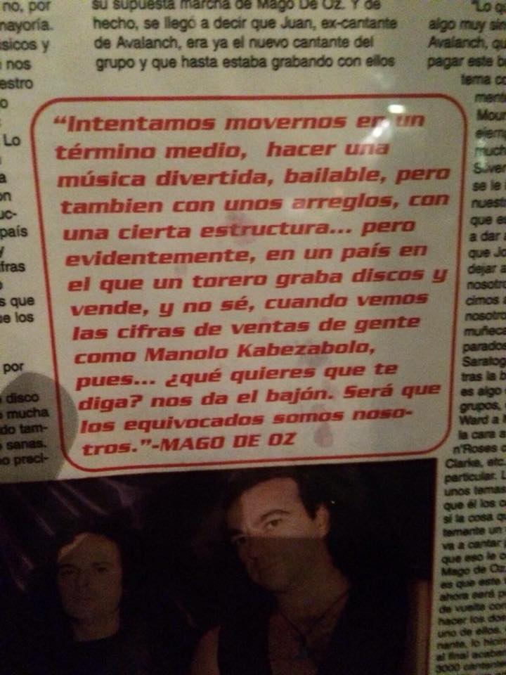 MKB_Ofizial's tweet image. Nos vamos a apuntar a la akademia de músika de @MAGODEOZOFIC para aprender a hazer músika bailable, divertida, pero kon arreglos. Pedimos diskulpas por todas las kanziones ke hemos hetxo durante más de 30 años, devolveremos el dinero de diskos y entradas