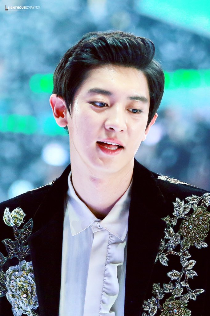 LighthouseChan's tweet photo. 171231 MBC 가요대제전 #CHANYEOL #찬열 
You always have my heart. https://t.co/wn4yrPc4oO