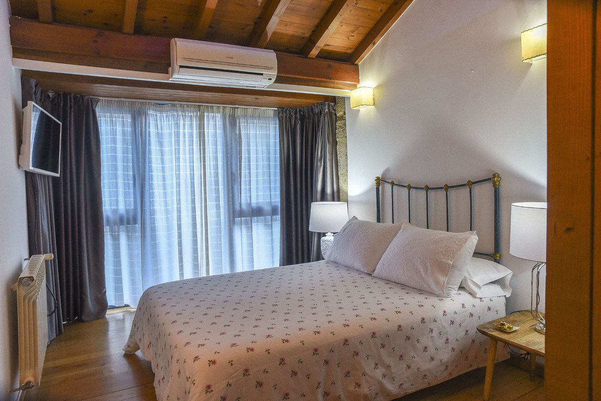 do_artesanato's tweet photo. Hemos reformado varias de nuestras habitaciones con el objetivo de hacerlas lo más confortables posible. 
¡Esperamos que os gusten! 🙂
https://t.co/mnFpuPBA1a https://t.co/wHdcjIDtcB