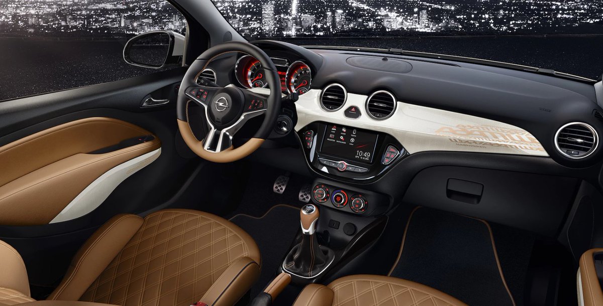 DisoHuelva's tweet photo. Personaliza el interior del ADAM ROCKS con tus combinación de acabados favoritos y ¡dale un toque de exclusividad! https://t.co/BYQKU9CtIP