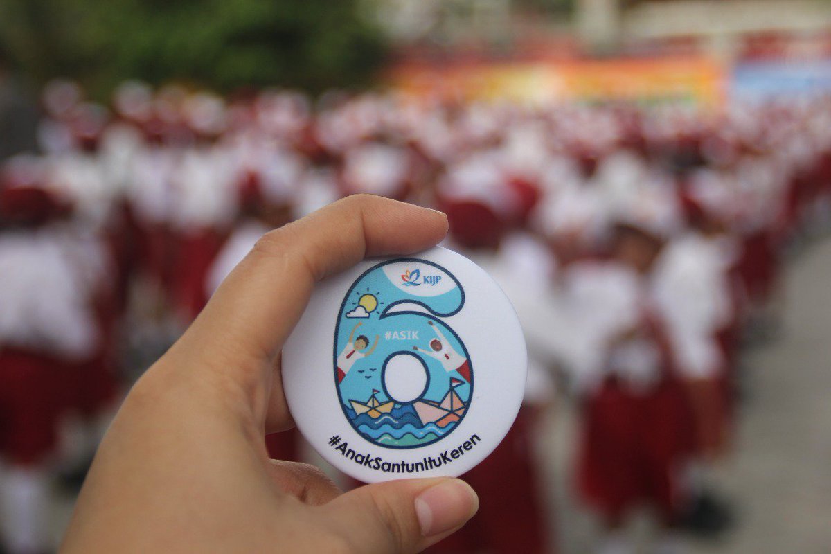 Perkenalkan, Hoppers. Inilah Gabrella Sabrina, relawan fotografer Pulau Harapan, Kepulauan Seribu. Pertama kali bergabung dalam #KIJPBatch6. 

📷: Gabrella Sabrina
#PameranFotoVideoKIJP2 #NusantaraAdalahKita #BerlayarMakinAsyik