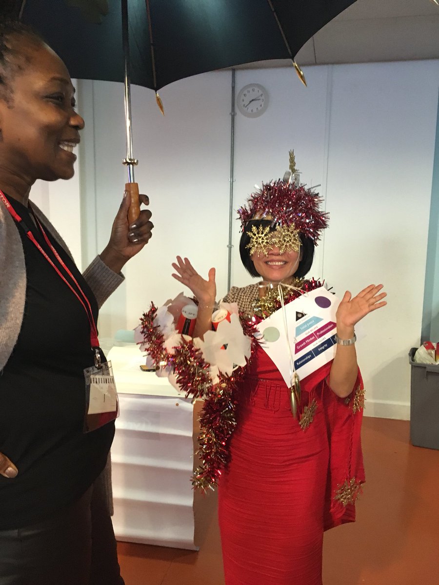 ArkGlobeAcademy's tweet image. .@ARKIsaacNewton and our #BusinessSupportTeam put together a wonderful fashion show with @ArthurBasley #teambuilding #insetday #training