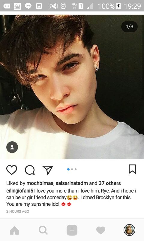 erlingiofani5's tweet photo. @RoadTripTV i'm dmed you a lot rye but you aren't answer one of them that's make me feel so bad baby💔 https://t.co/BpTJ5jtmYX
