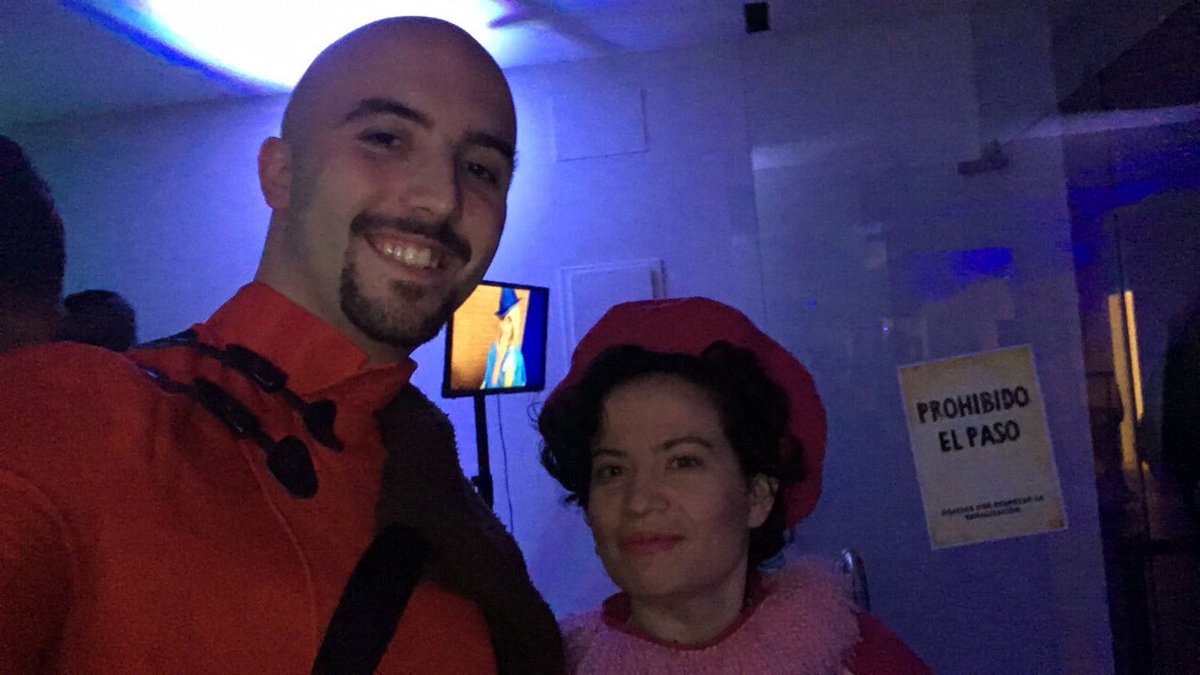 Con <a href="/DUmbridgeCH/">Dolores J.Umbridge</a> en el area de <a href="/ConviHogwarts/">Convivencia Hogwarts 🐉</a> de <a href="/lamagiasevilla/">La Magia de El Puerto</a>