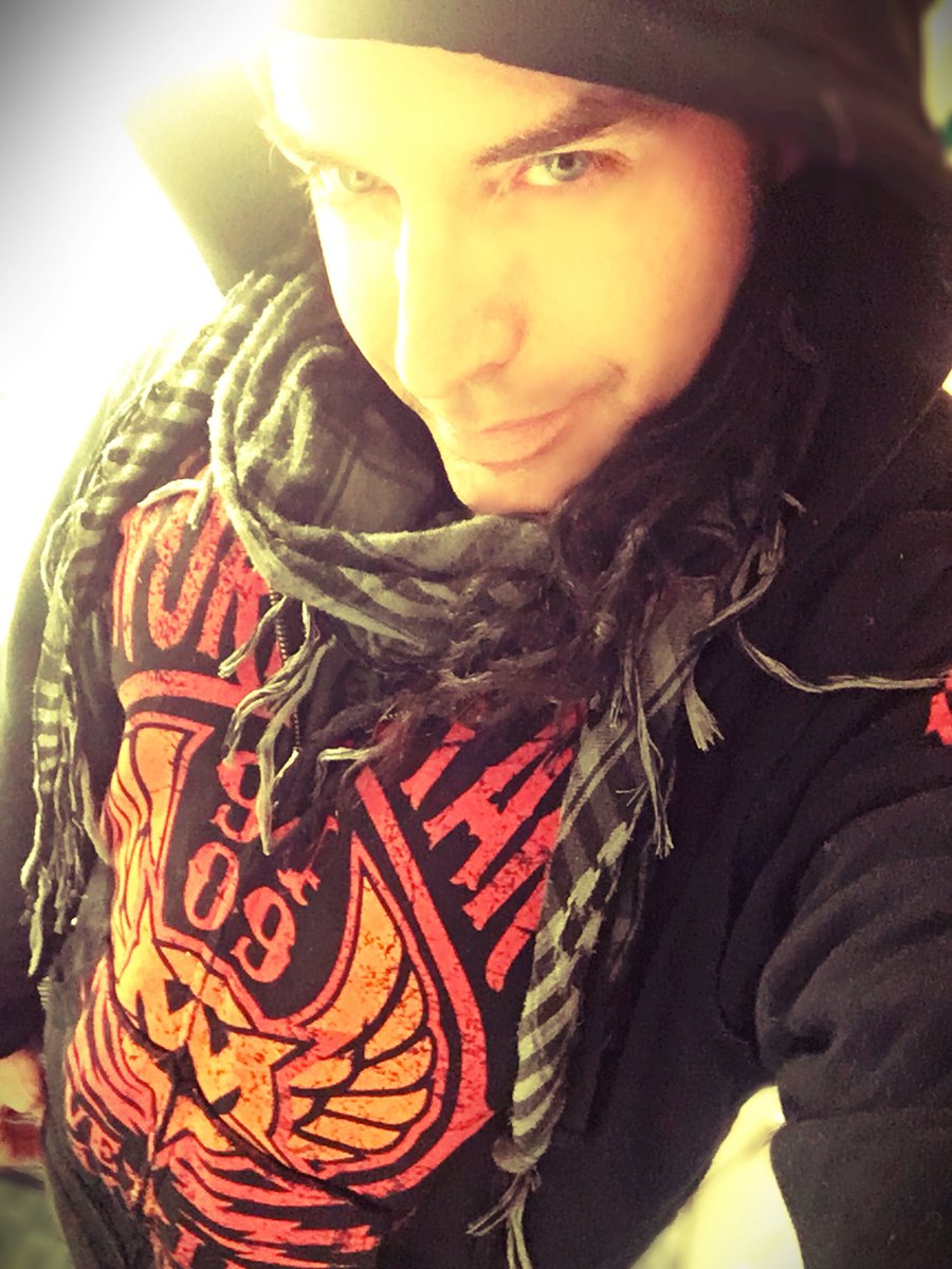jasoncaine tweet picture