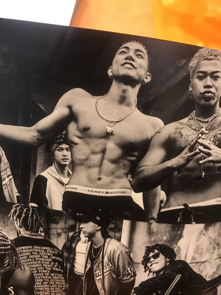 ラウドまもちゃん على تويتر Exile Tribeのグループ 何人か筋肉代表 筋トレといえばこの人 みたいなのいるけど 絶対no 1は武知海青 みんなすごいんだけど この子まだ19歳よ Therampage Rampageのミスター筋肉 武知海青 寝る筋肉 飲むヨーグルト 的な