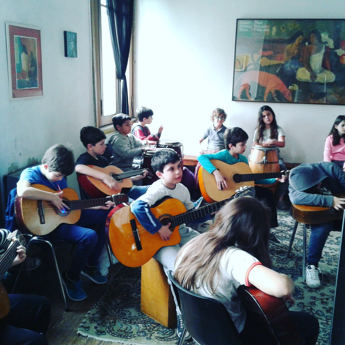 Reabrimos el 10 de enero!  Clases para grandes y chicos.  Consultas ahora a musineira@yahoo.com.ar 
#clasesdecanto 
#clasesdeinstrumento 
#tallerdemusica 
#tallerdechicos